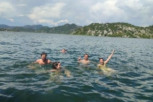 Virpazar: Lake Skadar Sunset Boat Cruise with Wine Tasting