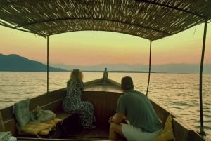 Virpazar: Lake Skadar Sunset Boat Cruise with Wine Tasting