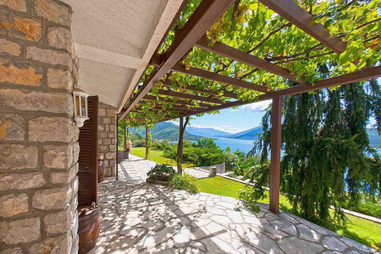 Kotor: Herceg Novi, Savina Monastery and Wine Tasting Tour