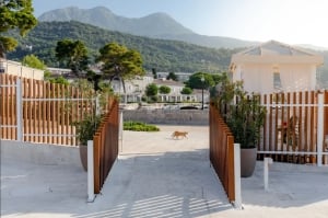 Cozy Seaside Season Special - Lazure Hotel&Marina