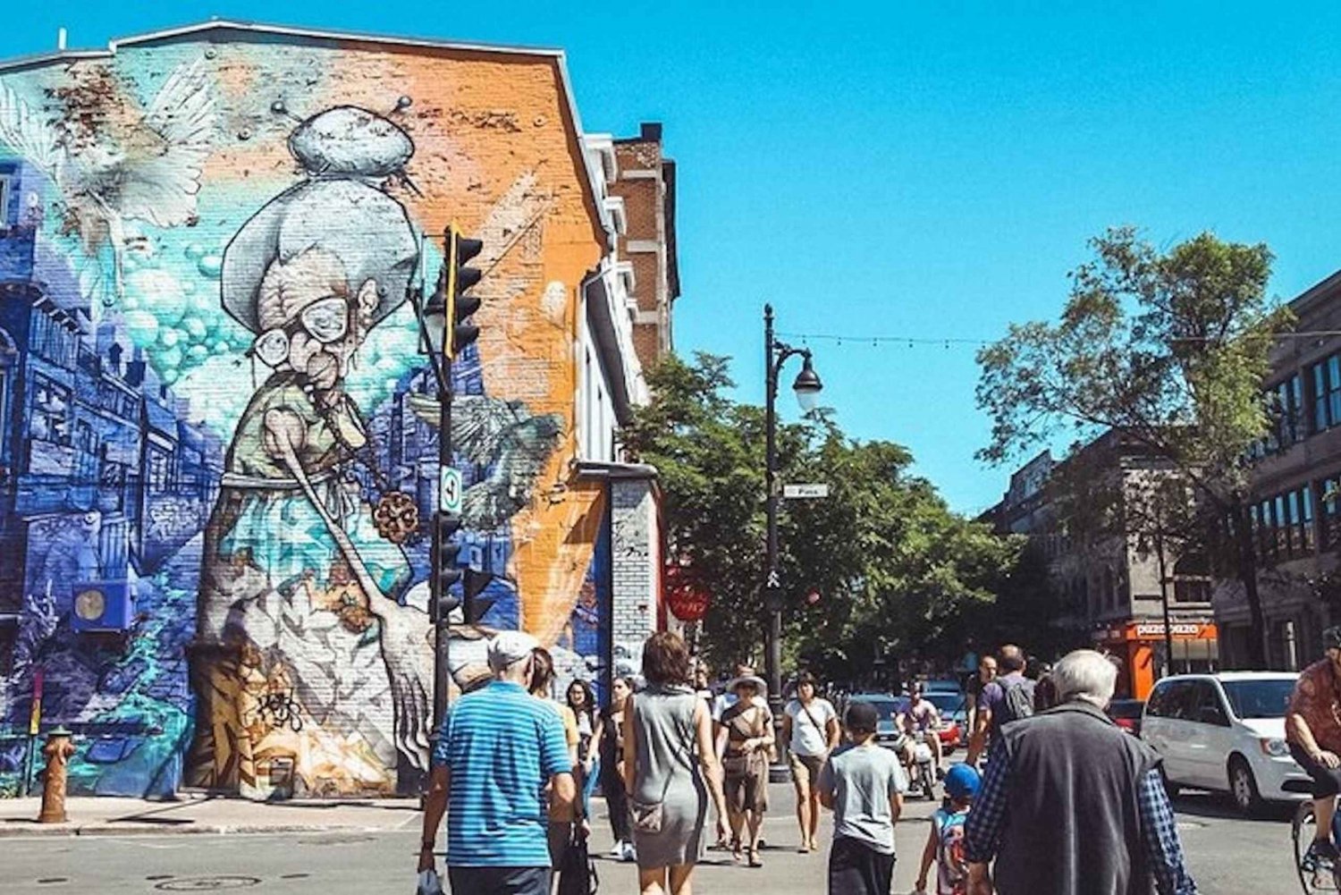 Montreal: Beyond the Basilica Non-Touristy Walking Tour