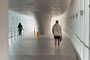 Tutustu maanalaiseen kaupunkiin ja keskustaan. Suuri kiertue pysyä lämpimänä