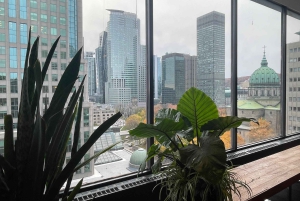 Tutustu maanalaiseen kaupunkiin ja keskustaan. Suuri kiertue pysyä lämpimänä