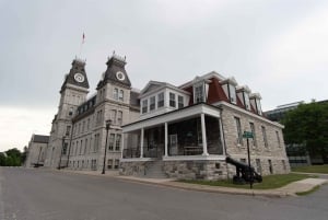 Fra Montreal: Dagsudflugt til Kingston og krydstogt på 1000 øer