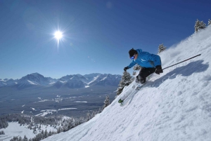 From Montréal: Mont-Tremblant 1-Day Tour