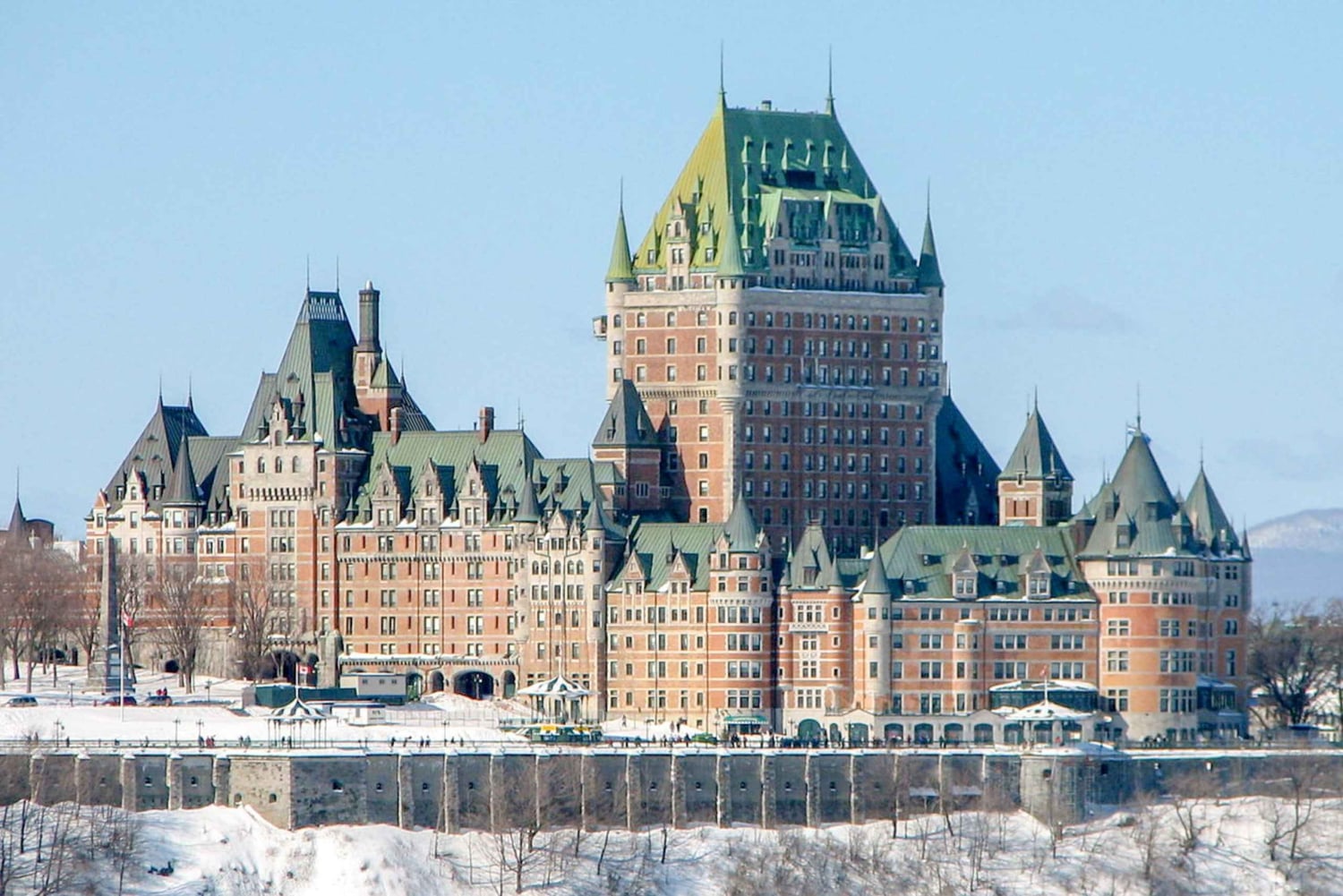 De Montreal: Viagem de 1 dia à cidade do Quebeque e às Cataratas de Montmorency