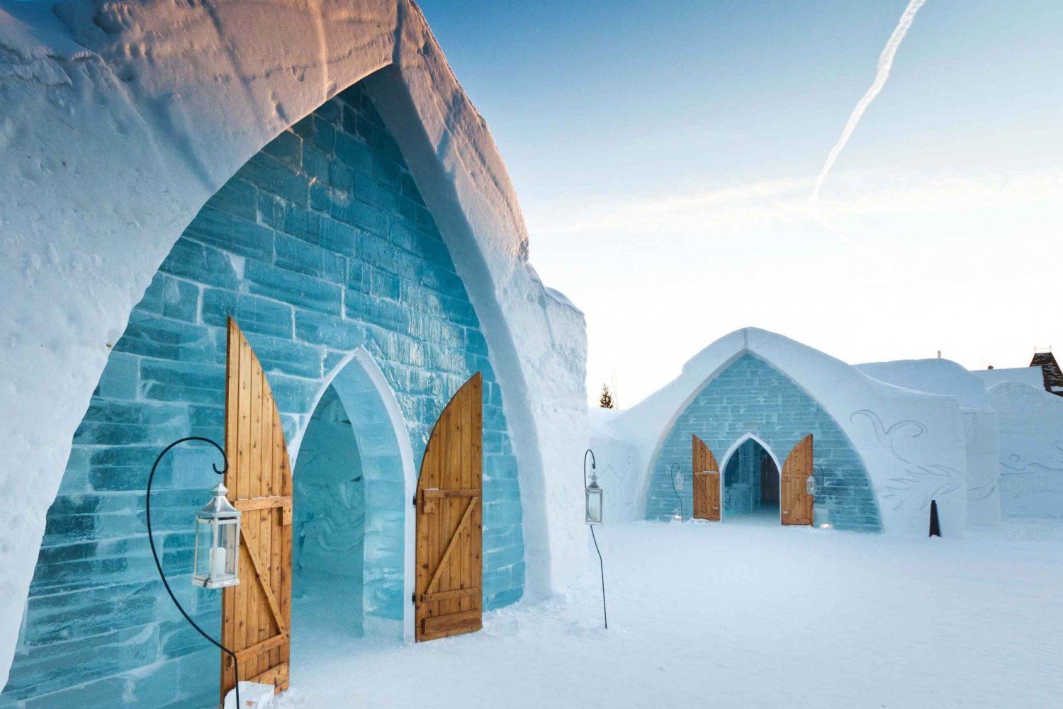 From Montreal: Quebec City Day Trip with Ice Hotel Entry