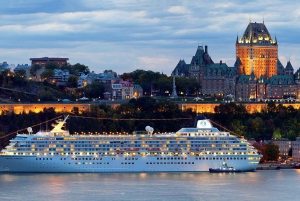 Desde Montreal: Excursión de un día a Quebec y las cataratas de Montmorency