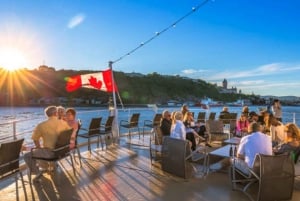 From Montréal: Québec City, River Cruise & Montmorency Falls