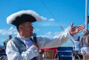 From Montréal: Québec City, River Cruise & Montmorency Falls