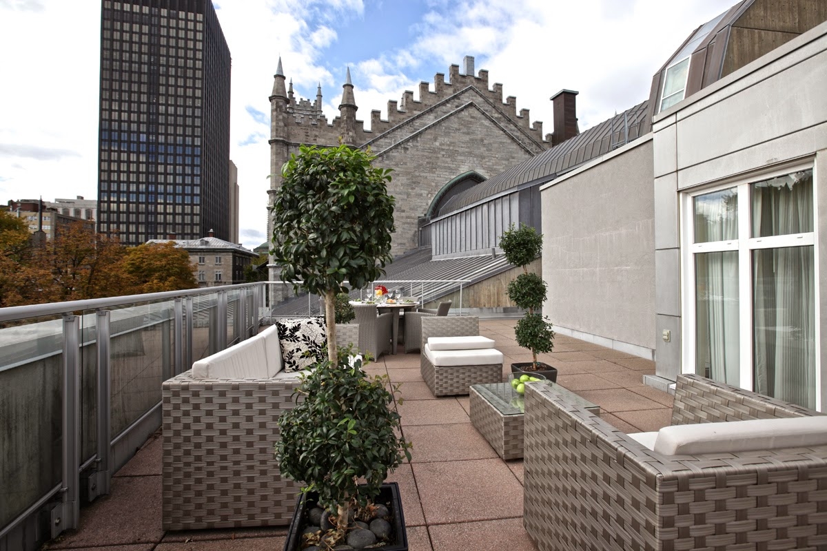 Le Saint-Sulpice Hotel Montreal