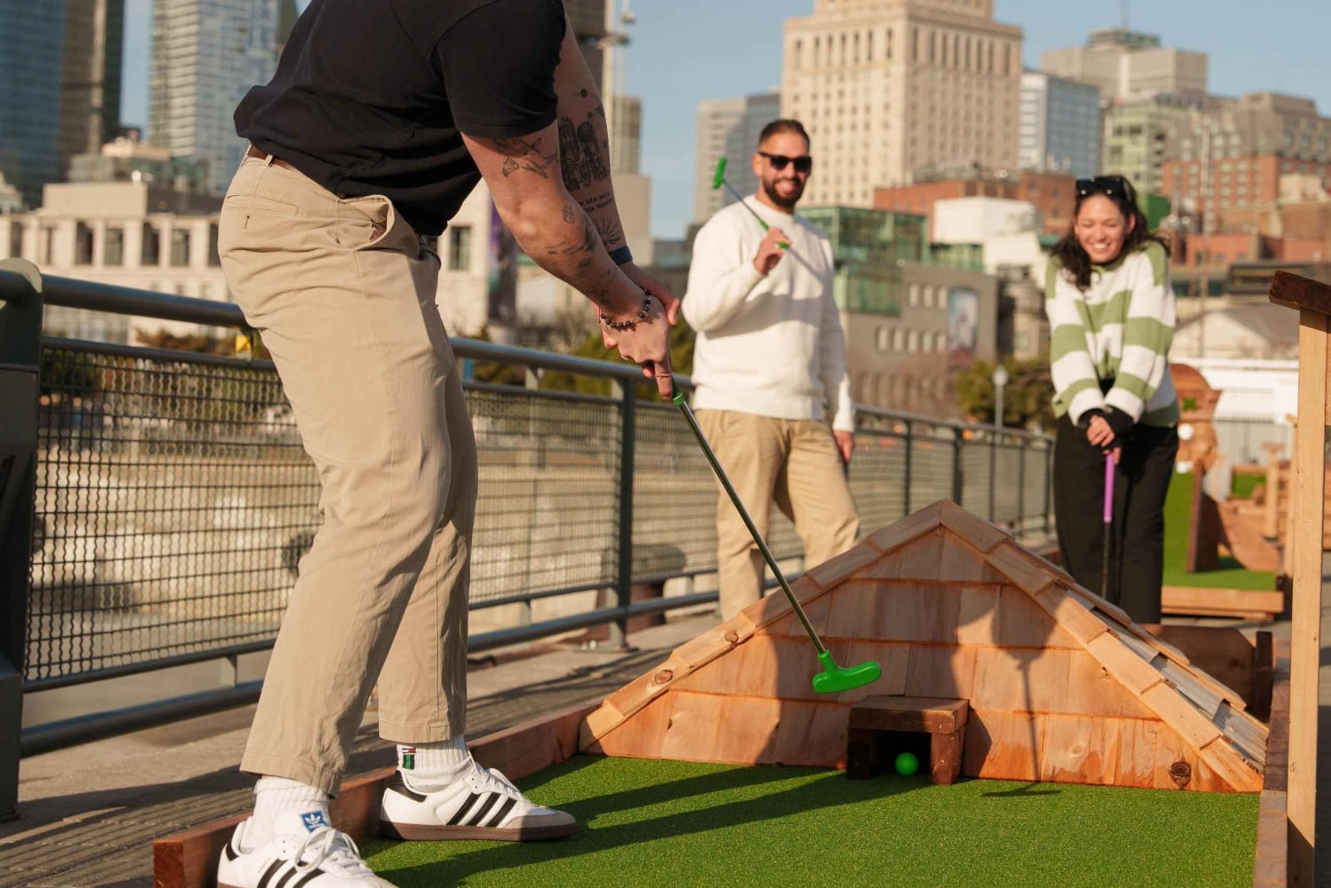 Montréal: Bungee Jump + Minigolf (combinatieaanbieding)