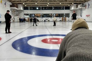Montreal: experiencia de curling con monitor y equipo