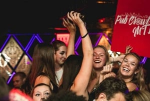 Montreal: Bar Crawl guiado com doses grátis e entrada no clube