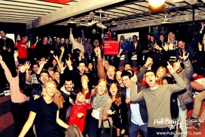 Montreal: Bar Crawl guidato con shot gratuiti e ingresso ai club