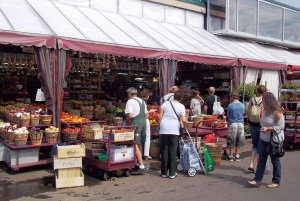 Montreal: Jean-Talon Market & Little Italy Highlights Tour