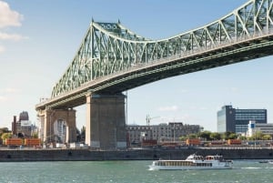 Montreal: Lawrencen risteily: Le Bateau-Mouche Saint Lawrence Sightseeing Cruise