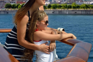 Montreal: Hafen von Montreal Tower Entry & Kreuzfahrt Combo