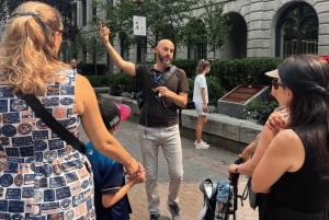 Montreal: Private Walking Tour of Downtown and Old Montreal