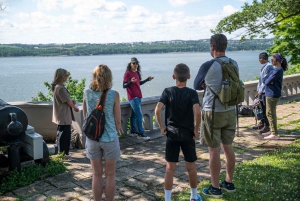 Quebec City - E-Bike Guided Tour on Ile d'Orléans (25miles)