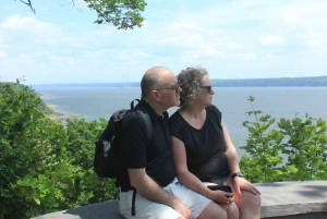 Quebec City - E-Bike Guided Tour on Ile d'Orléans (25miles)