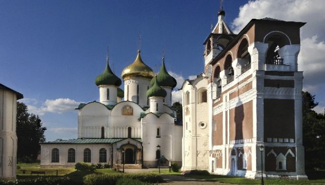 A Journey to Suzdal