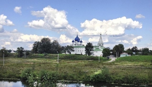 A Journey to Suzdal