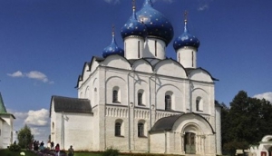 A Journey to Suzdal