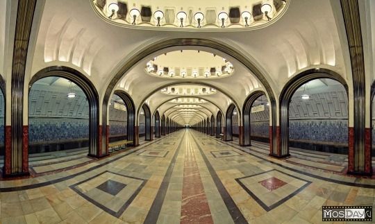 Mayakovskaya metro station