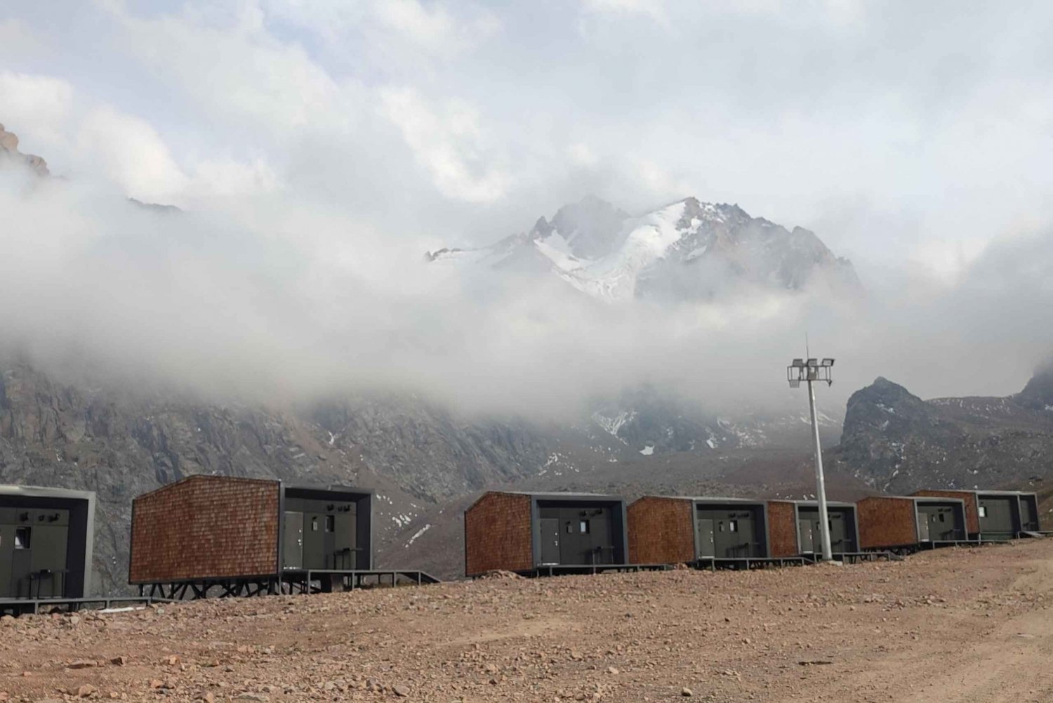 Almaty: Shymbulak-vuoren patikointikierros köysirata-ajelulla