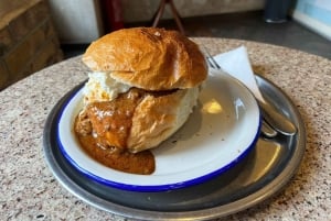 Belgrade: Street Food and Drinks Tour with 20+Tastings