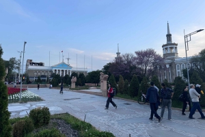 Bishkek Street Art & Kyrgyz Nomadic History (Walks & Talks)