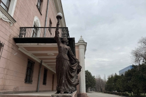 Bishkek Street Art & Kyrgyz Nomadic History (Walks & Talks)