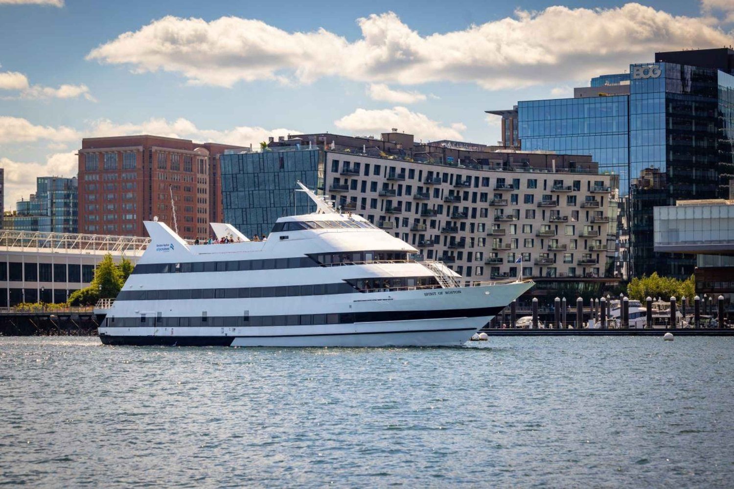 City Cruises Boston: havenbuffetlunch of -dinercruise
