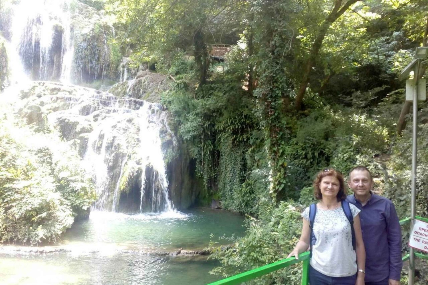 Från Sofia: Dagens hel dag: Krushuna vattenfall och Devetashka-grottan