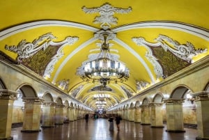 Moscow: Guided Metro Tour by Night