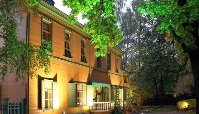 Leo Tolstoy Estate-Museum in Khamovniki