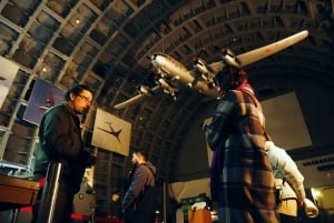 Moscow: Bunker-42, Dinner, and Moscow Metro Guided Tour