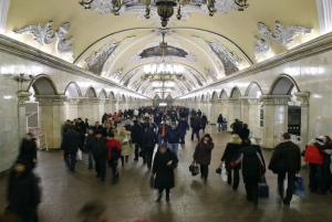 Moscow: City and Metro Guided Tour with Lunch and Bunker-42