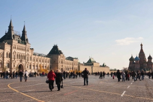 Moscow: City Sights, Metro & Kremlin Museum Tour with Lunch