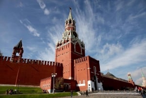 Moscow Kremlin: Armoury and Assumption Cathedral Tour