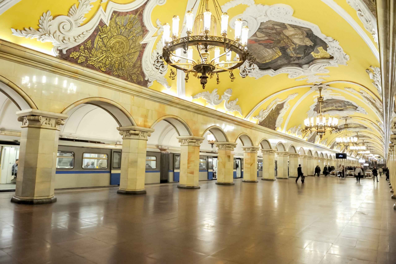 Moscow Metro Stations Private Tour with Hotel Pickup