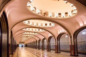 Moscow: Metro Tour and River Cruise