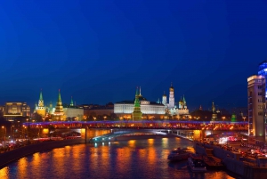 Moscow: New Year’s Eve Cruise with Dinner and Variety Show