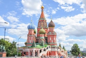 Moscow: Saint Basil's Cathedral and Red Square Private Tour