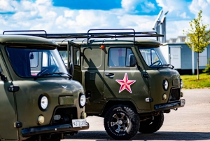 Moscow: Tank Riding and Bazooka Military Experience