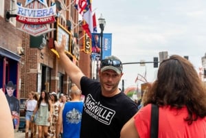 Nashville: The Ryman, Tootsies, Broadway, & Printer's Alley