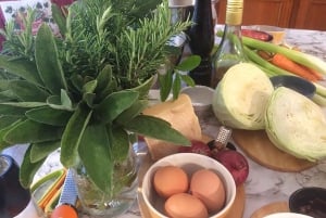 Pasta fresca con vista su Langhe e Monferrato vicino ad Asti
