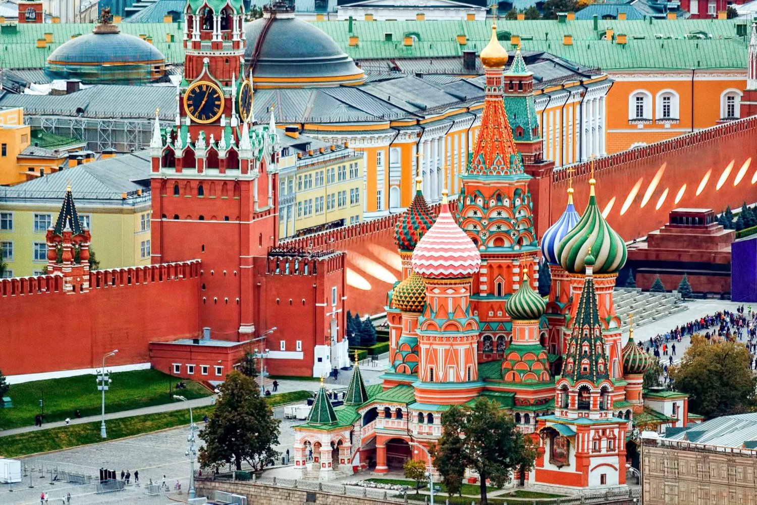 St. Basil's Cathedral Ticket and 90-Minute Red Square Tour