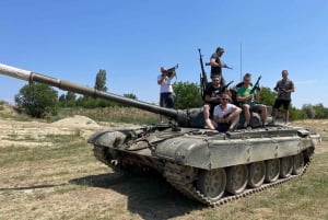 Esperienza di guida del carro armato T-72 Heavy Metal